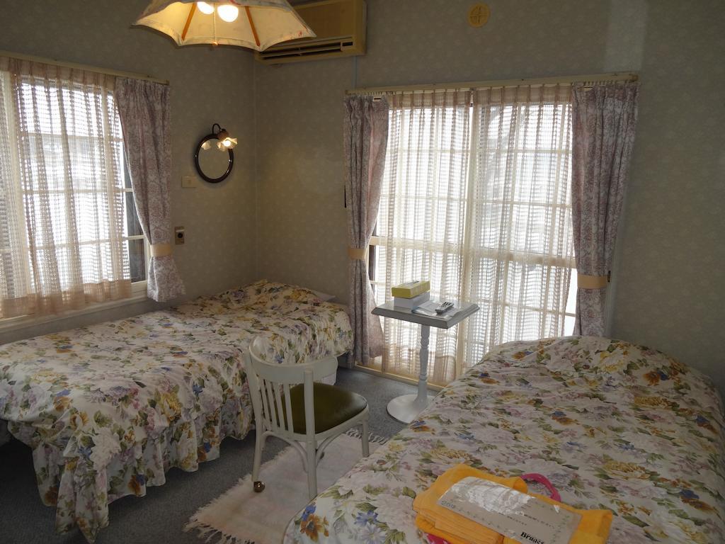 Ishiuchi Pension Bruges Minamiuonuma Pokoj fotografie