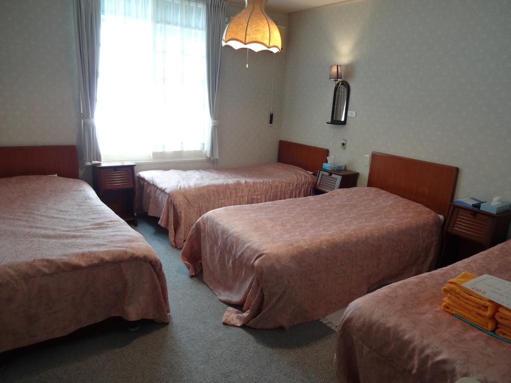 Ishiuchi Pension Bruges Minamiuonuma Pokoj fotografie